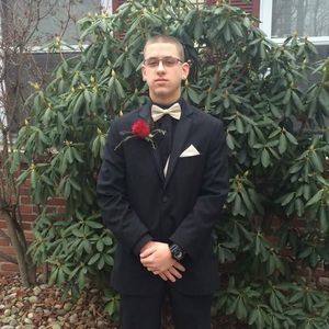 Meet your Posher, Zach